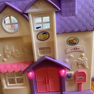 Kids Doll house